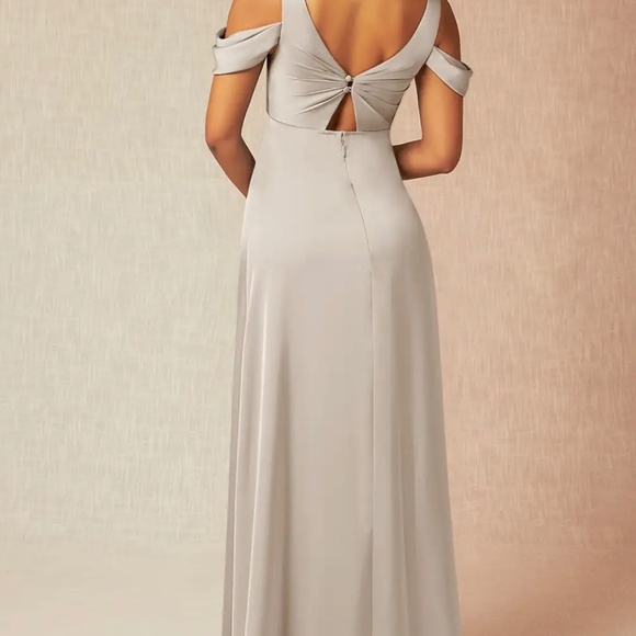 AZAZIE RHEA Maternity Dress - Picture 2 of 8